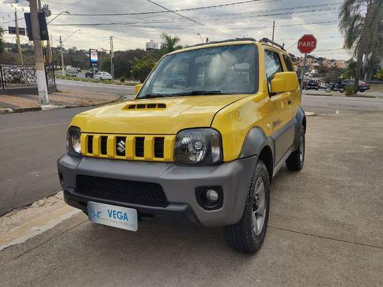 SUZUKI JIMNY 1.3 4SUN 4X4 16V GASOLINA 2P MANUAL SUZUKI JIMNY 1.3 4SUN 4X4 16V GASOLINA 2P MANUAL